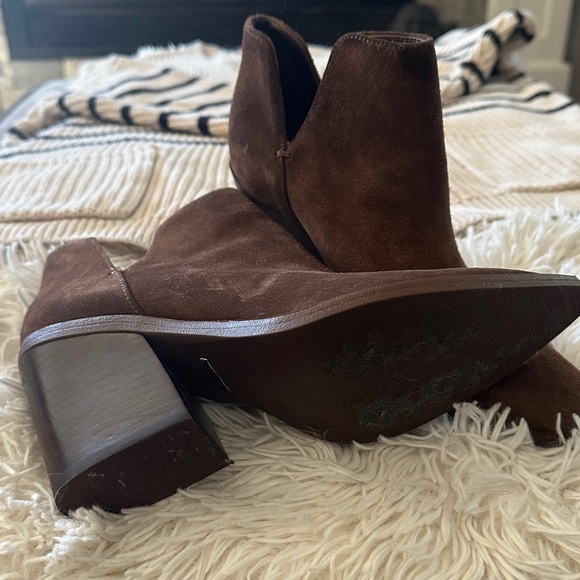 Booties - Picture 2 of 7